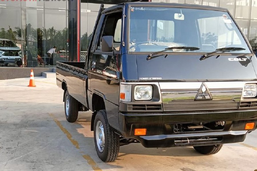 Kendaraan Niaga Andalan! Mengungkap Keunggulan Mitsubishi L300