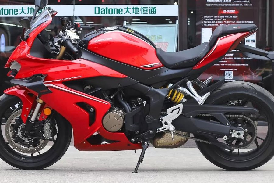 QJMotor SRK 800 RR 2024 Siap Berlaga di WSSP