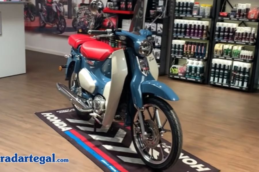 Honda Super Cub 125: Motor Bebek Klasik yang Mewah, Canggih, dan Bikin Kagum!