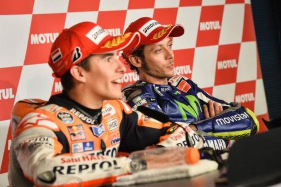 10 Tahun Berlalu, Marc Marquez Disarankan Minta Maaf ke Rossi: Luka Lama MotoGP 2015 Terbuka Lagi!