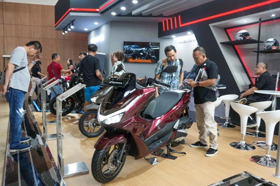 Honda PCX160 Roadsync Jadi Primadona di GIIAS 2025, Stylo 160 dan Vario Juga Banjir Peminat!
