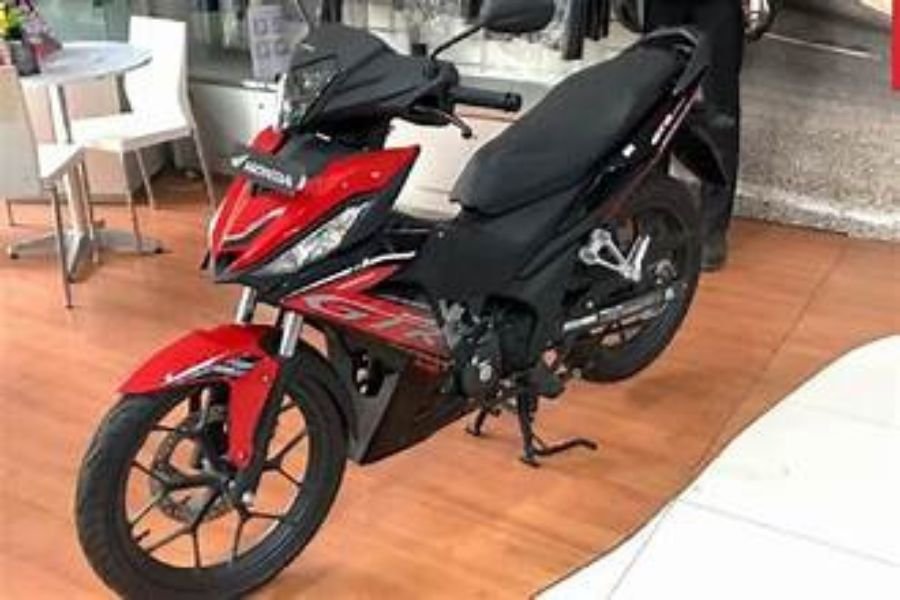 Garnish Krom: Sentuhan Mewah yang Mengangkat Tampilan Honda Supra GTR 150