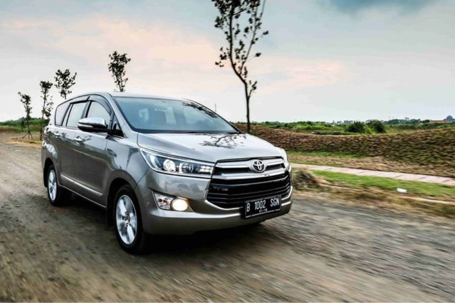 Penjualan Toyota Innova Reborn 2025 Tembus 2.451 Unit, Kalahkan Innova Zenix! Bukan Stok Lama, Ini Faktanya