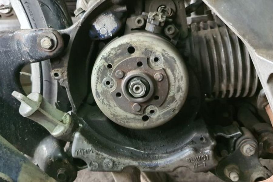 Biaya Servis Magnet Motor Matic Cuma Segini, Bikin Aman dari Kode Error Yamaha & Honda!