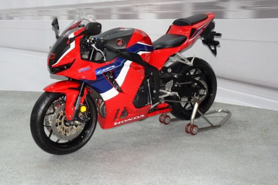 Honda CBR600RR Tembus Rp 550 Juta, Lebih Mahal dari ZX-10R! Ini Alasannya