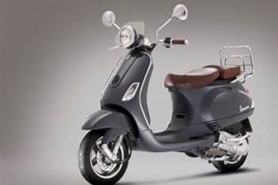 Eksklusif Tapi Worth It: 5 Alasan Vespa Matic Layak Diburu Anak Muda