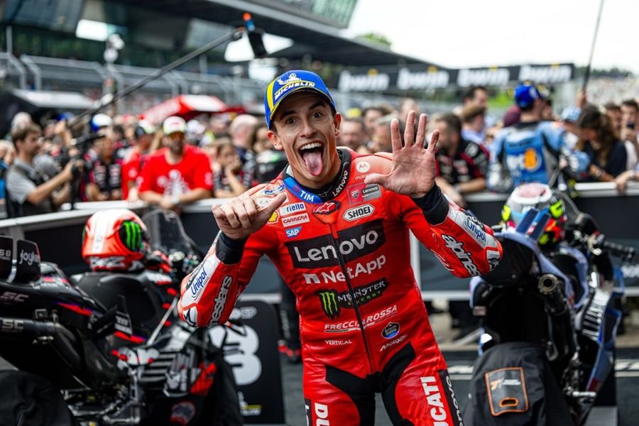 Marc Marquez Dituduh Sengaja Cuek pada Valentino Rossi di MotoGP Austria 2025, Begini Klarifikasinya!