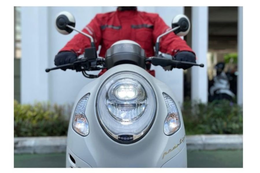 Awas! Jangan Terus Menyalakan Lampu Jauh di Motor, Bisa Picu Bahaya Fatal
