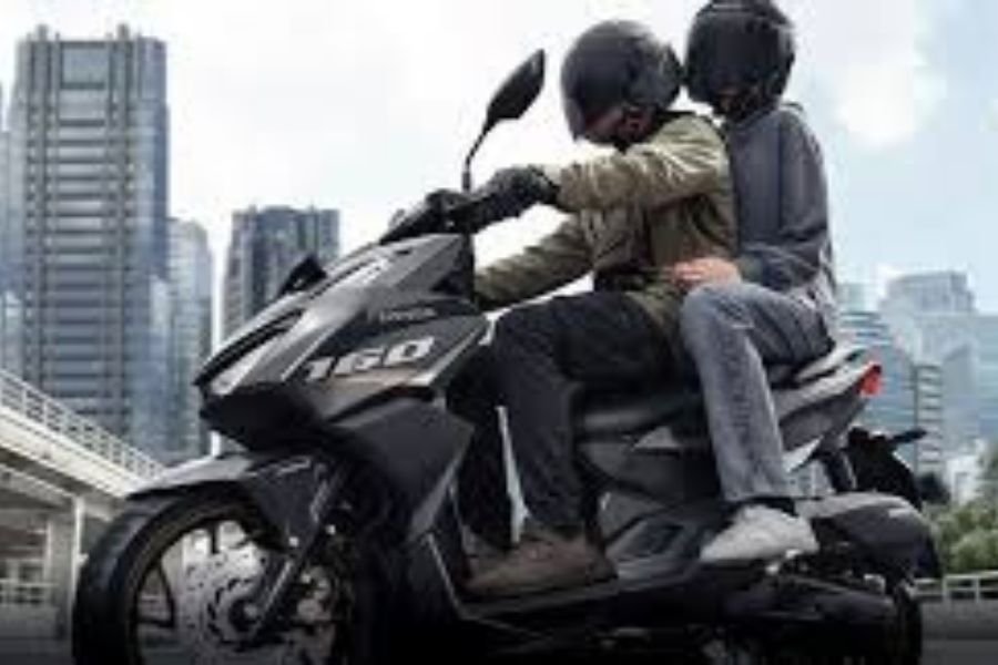 Honda Vario 160 2025: Skutik Premium dengan Fitur Canggih dan Performa Unggul