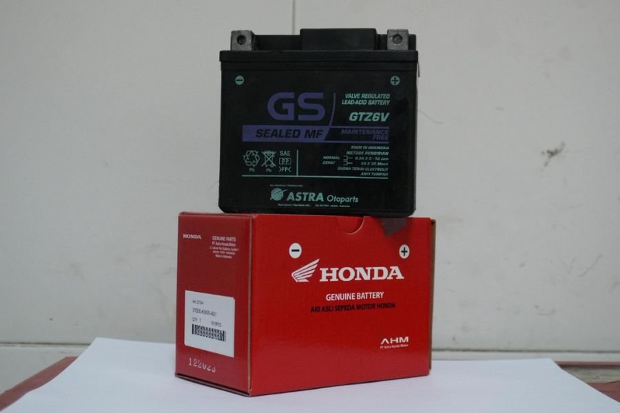 Tips Perawatan Aki Sepeda Motor Honda Agar Awet dan Tetap Optimal