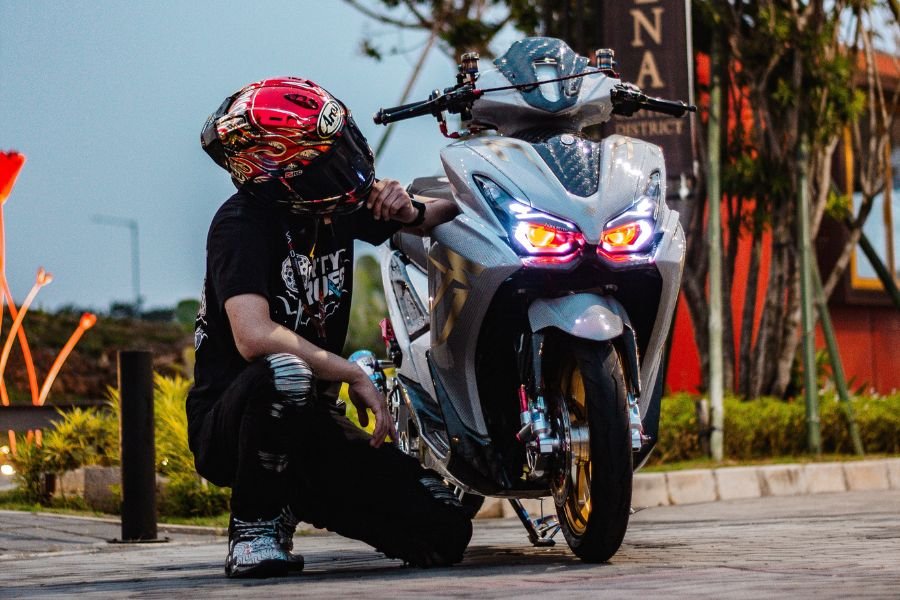 Modifikasi AEROX ALPHA Gaya Cyber Futuristic Ala Gundam Sukses Curi Perhatian di Event Gathering Team Aerox 2025