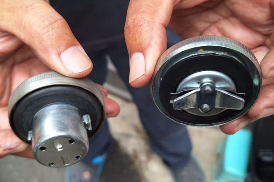 Hati-hati, Lupa Cek Karet Tutup Tangki Bensin Bisa Sebabkan Hal Ini