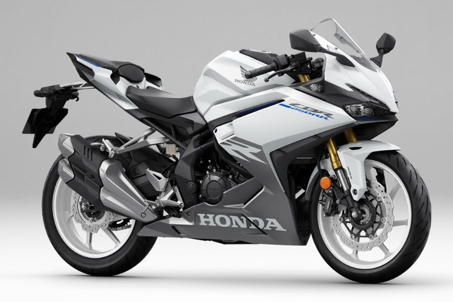 Investasi Jangka Panjang: Mengapa Harga Rp 70 Jutaan CBR250RR Layak Anda Pertimbangkan