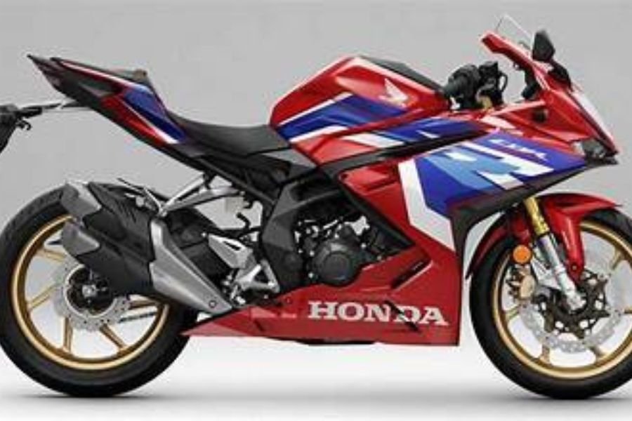 Review Lengkap Honda CBR250RR 2025: Mesin Gahar, Handling Enteng!
