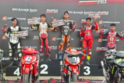 Akbar Abud Juara Bebek 2T 125 Expert Usai Duel Sengit dengan Hafid Pratama!