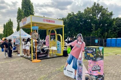 Fazzio Hybrid sukses mencuri perhatian ribuan Gen Z di Don’t Play-Play Gen Z Festival 2025 dengan desain ikonik, warna baru, dan test ride bertenaga Blue Core Hybrid 125 cc. Simak keseruannya di sini!