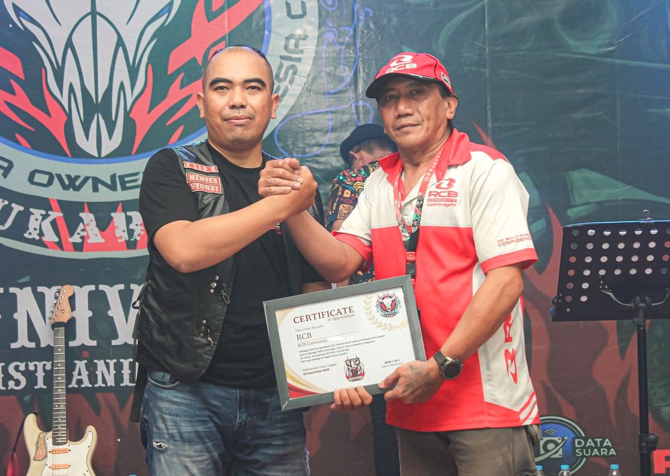 keterangan kepsen foto1. ketum byonic bro Ikhsan bersama PIC RCB Community Bro Arif