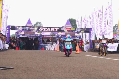 UMA Racing mulai totalitas di dunia dragbike Indonesia dengan membuka kelas khusus di event Bodisa Motorsport. Tak disangka, jumlah peserta tembus lebih dari 100 starter!
