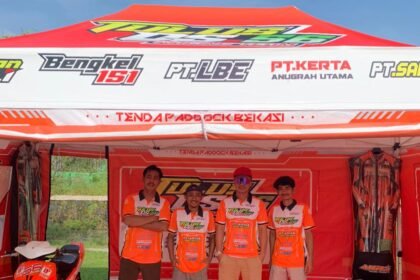 Tulus DS, ASN asal Cilegon, sukses jadi double winner di Bupati Cup Exrider Championship 2026 Lampung dengan menjuarai kelas 116 cc dan 125 cc sekaligus.