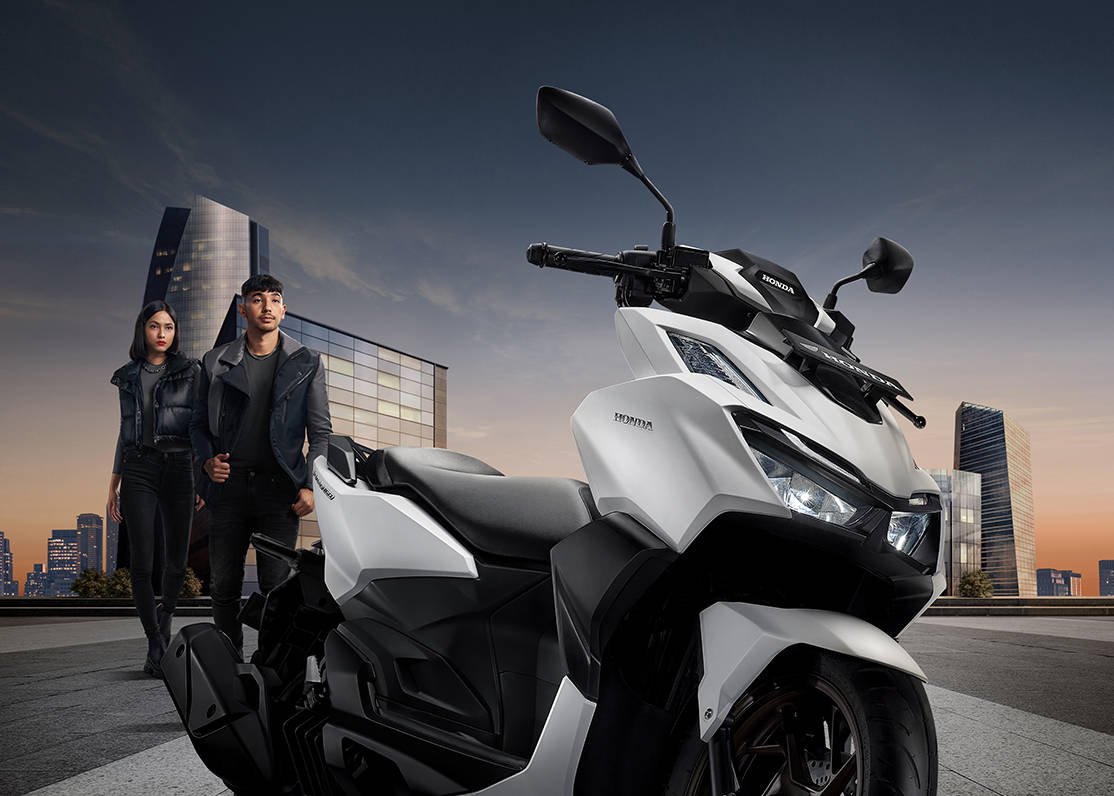 Honda Vario 160 kini hadir dengan garansi rangka 5 tahun dan layanan cek rangka gratis di AHASS. Simak fitur, warna baru, dan jaminan lengkap dari Honda.