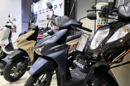 Diskon motor matik Honda Agustus 2026 kembali menarik perhatian. Ada promo hingga Rp2 juta untuk model tertentu, cek tips sebelum membeli agar lebih hemat.