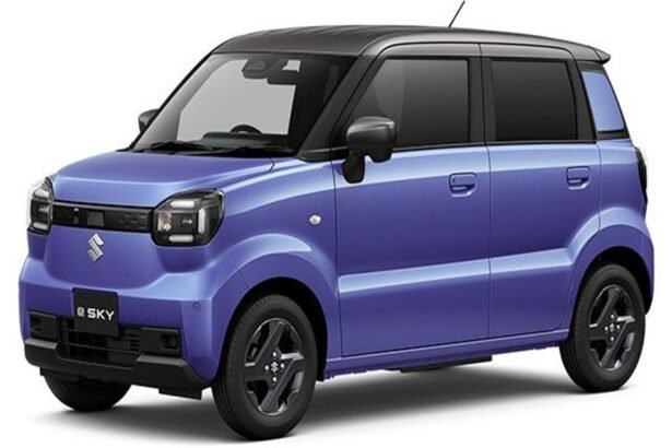 Suzuki e-Sky mobil listrik mungil berwarna biru